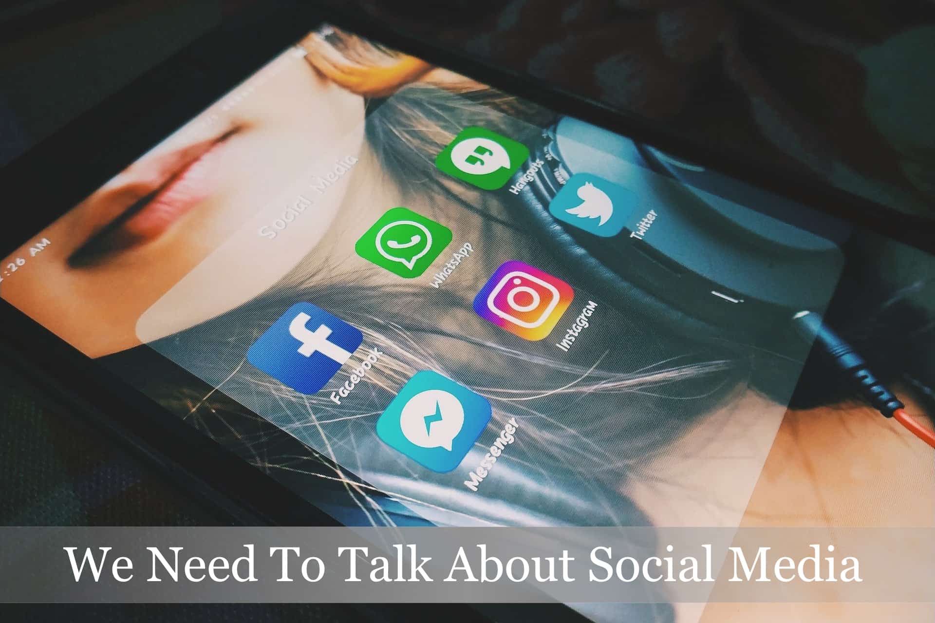 Talk_Social_Media